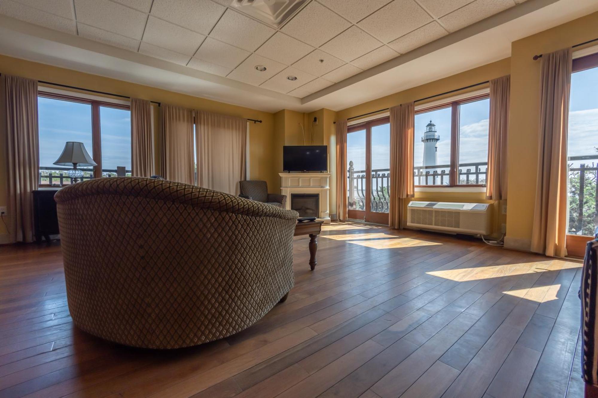Ocean Inn & Suites St. Simons Island Екстериор снимка