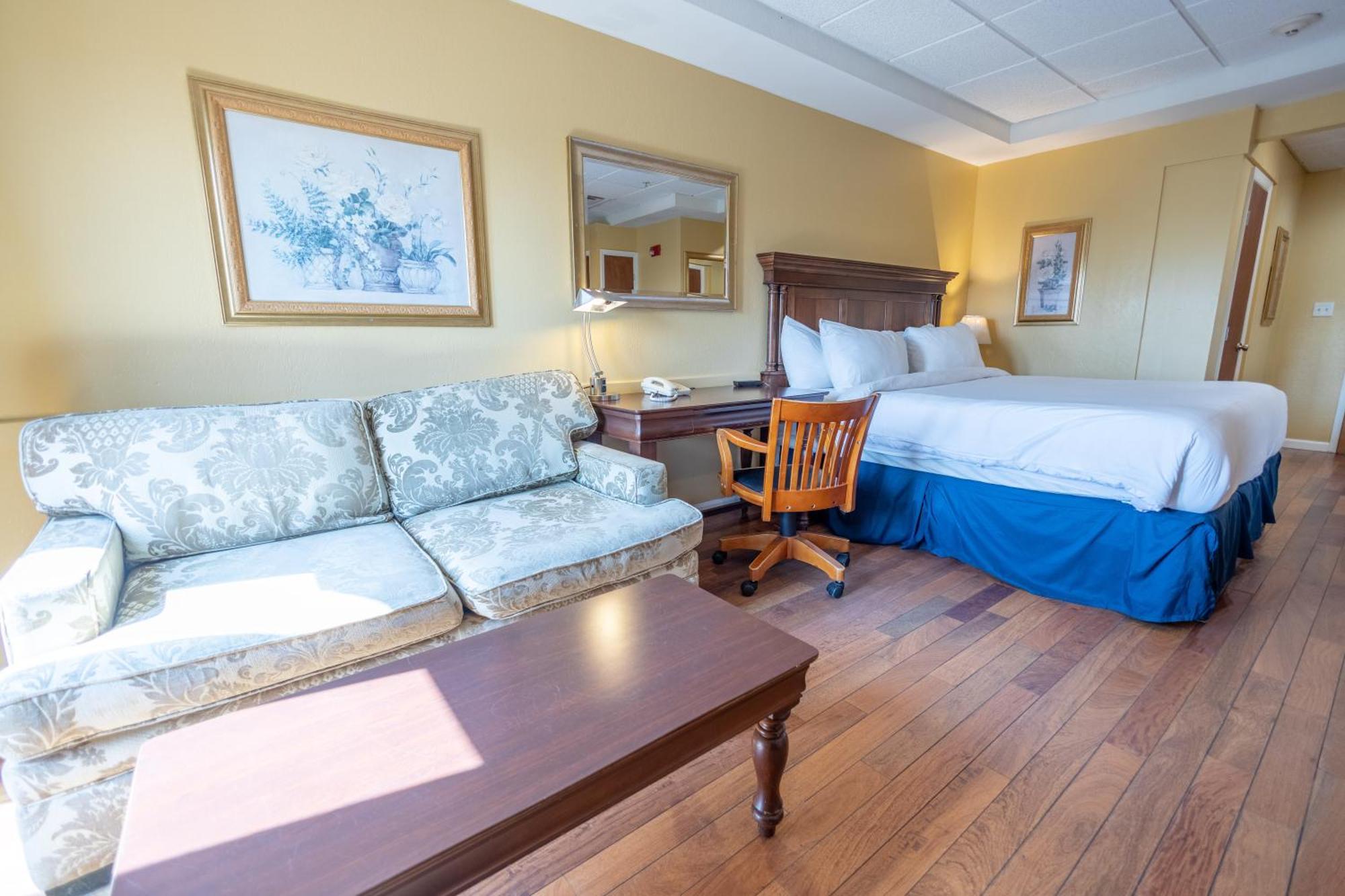 Ocean Inn & Suites St. Simons Island Екстериор снимка