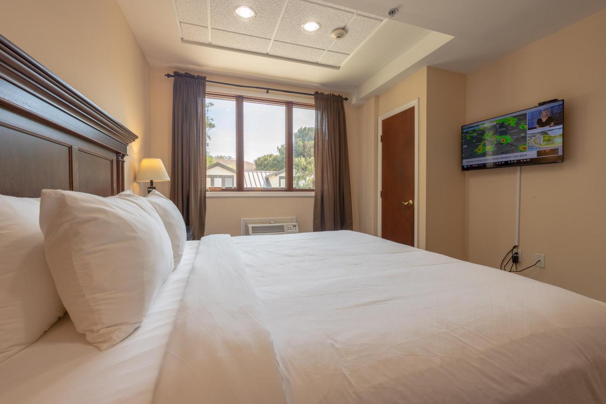 Ocean Inn & Suites St. Simons Island Екстериор снимка