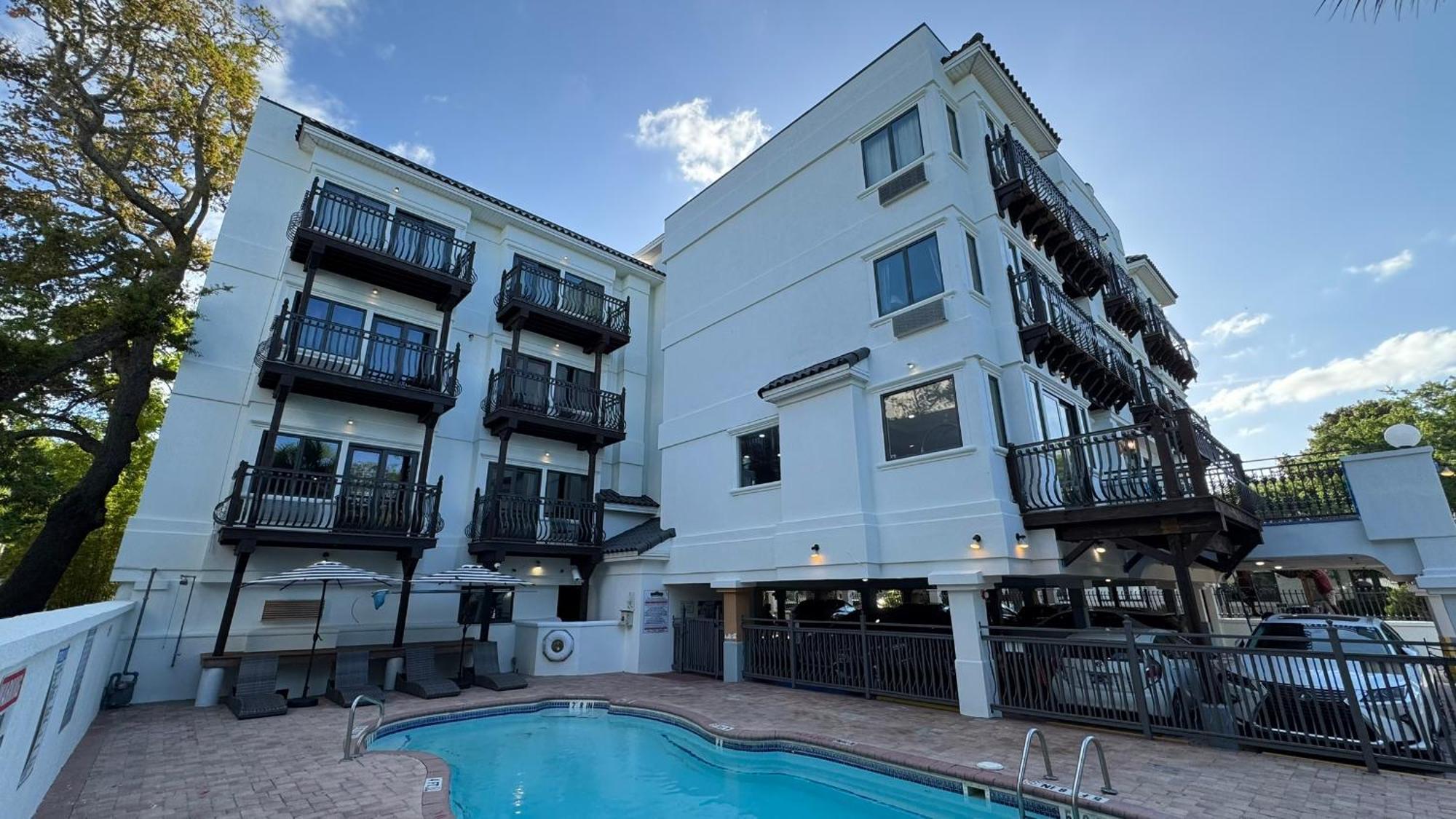 Ocean Inn & Suites St. Simons Island Екстериор снимка