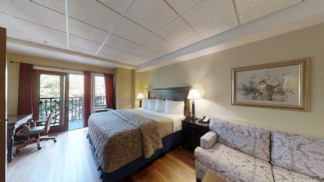 Ocean Inn & Suites St. Simons Island Екстериор снимка