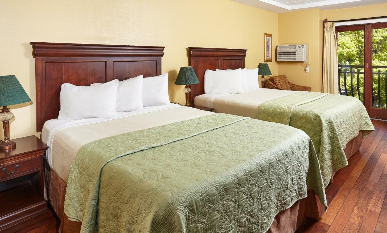 Ocean Inn & Suites St. Simons Island Екстериор снимка
